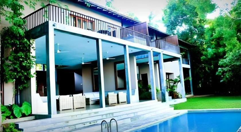 Roman Lake Ayurveda Boutique Resort Ahungalla Exterior foto